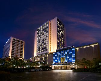 Paradise Hotel Busan - פוסן - בניין