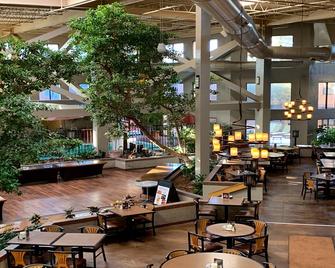 ذا أكاديمي هوتل كولورادو سبرينجز - كولورادو سبرينغز - مطعم