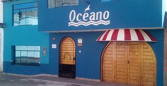 Hospedaje Restaurant Oceano - Huanchaco - Building