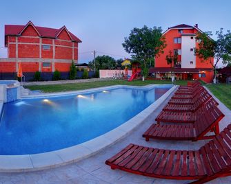 Pensiunea Casa Porojan - Baile Felix - Pool