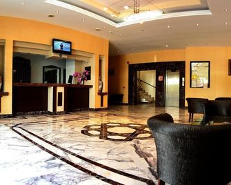 Seray Hotel - מרמריס - לובי