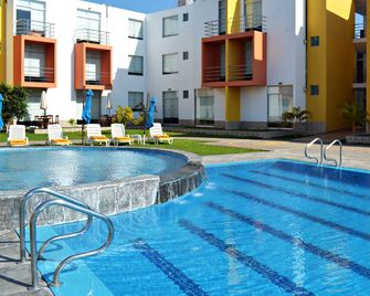 Kajaca Suite Hotel - Huacho - Piscina
