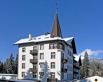 Sunstar Alpine Hotel Flims - Flims - Rakennus