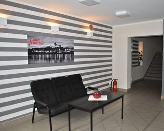 Hostel Refleks - טורון - לובי