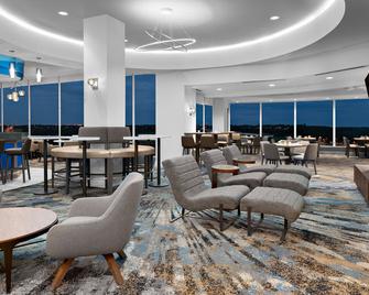 Courtyard by Marriott Edmonton Downtown - Edmonton - Restaurante