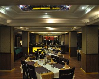 Hotel Mohit - Darjeeling - Restaurante