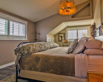 Dungeness Barn House Bed and Breakfast at Two Crows Farm - Sequim - Habitación