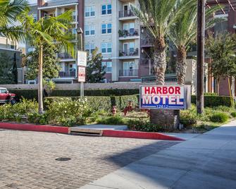 Harbor Motel - Garden Grove - Lối vào khách sạn