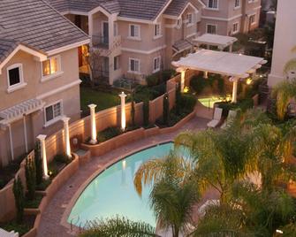 The Grand Hotel - Sunnyvale - Pool