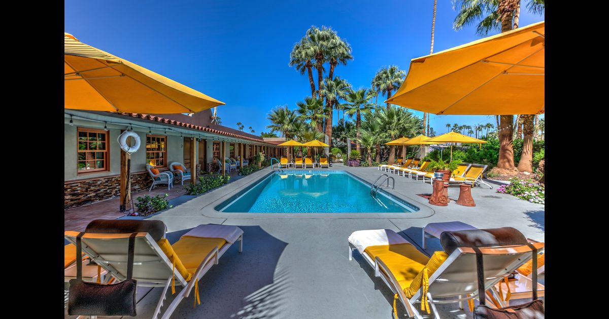 Dive Palm Springs 111 (̶4̶1̶3̶). Palm Springs Hotel Deals & Reviews