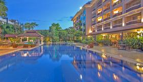 Hotel Somadevi Angkor Resort & Spa - Siem Reap - Pool