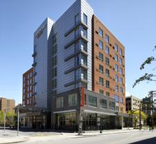 Courtyard by Marriott Cleveland University Circle