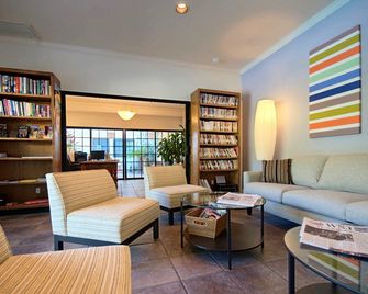 Descanso Resort, A Men's Resort - Palm Springs - Lounge