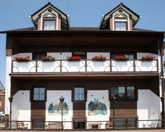 Hotel-Pension Klaer - Speyer - Rakennus