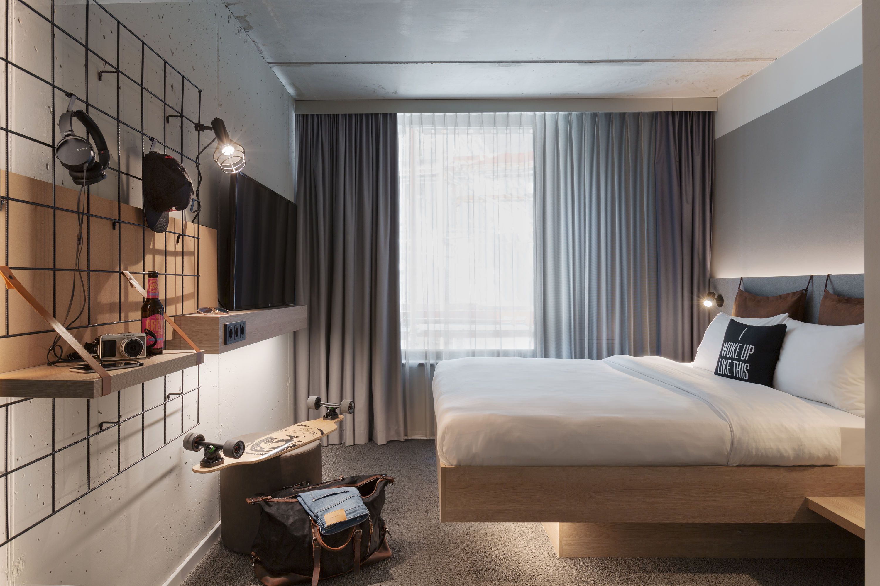 Moxy Frankfurt City Center - Frankfurt/ Main - Phòng ngủ