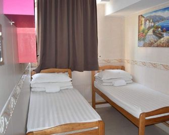 Tai An Guest House - Hong Kong - Bedroom