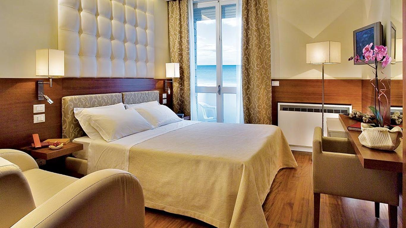 Hotel Alexandra Plaza