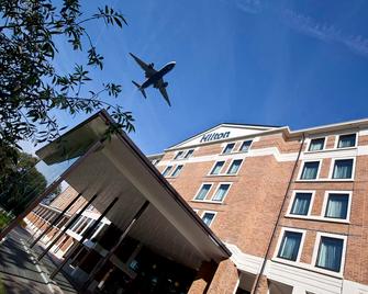 Hilton London Heathrow Airport Terminal 5 - Slough - Building