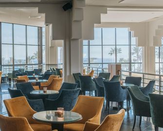 St George Beach Hotel & Spa Resort - Pafos - Restaurace