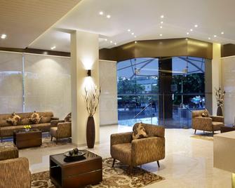 Click Hotel, Junagadh - Jūnāgadh - Lobby