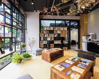 Check Inn Express Taichung Fuxing Hall 2 - טאיצ'ונג - לובי
