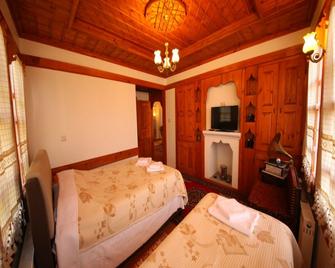 Demirkapi Konak Hotel - Safranbolu - Bedroom