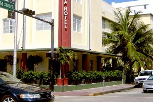 South Beach Plaza Hotel - Miami Beach - Building