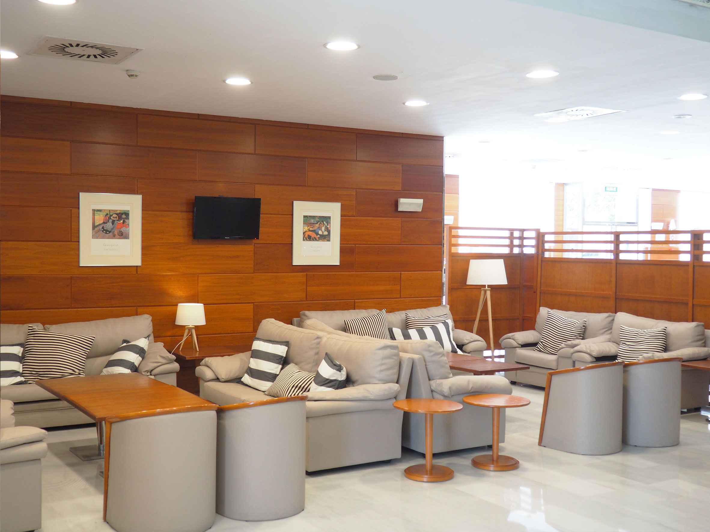 Checkin Valencia Alaquas - Alacuás - Lounge
