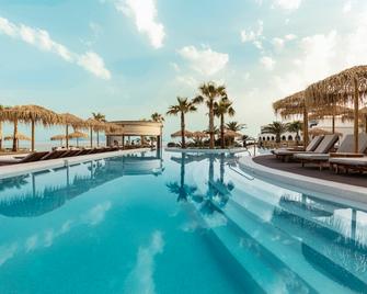 米茨斯諾里達海灘酒店 - 式 - 科斯島 - 卡達麥納 - 游泳池