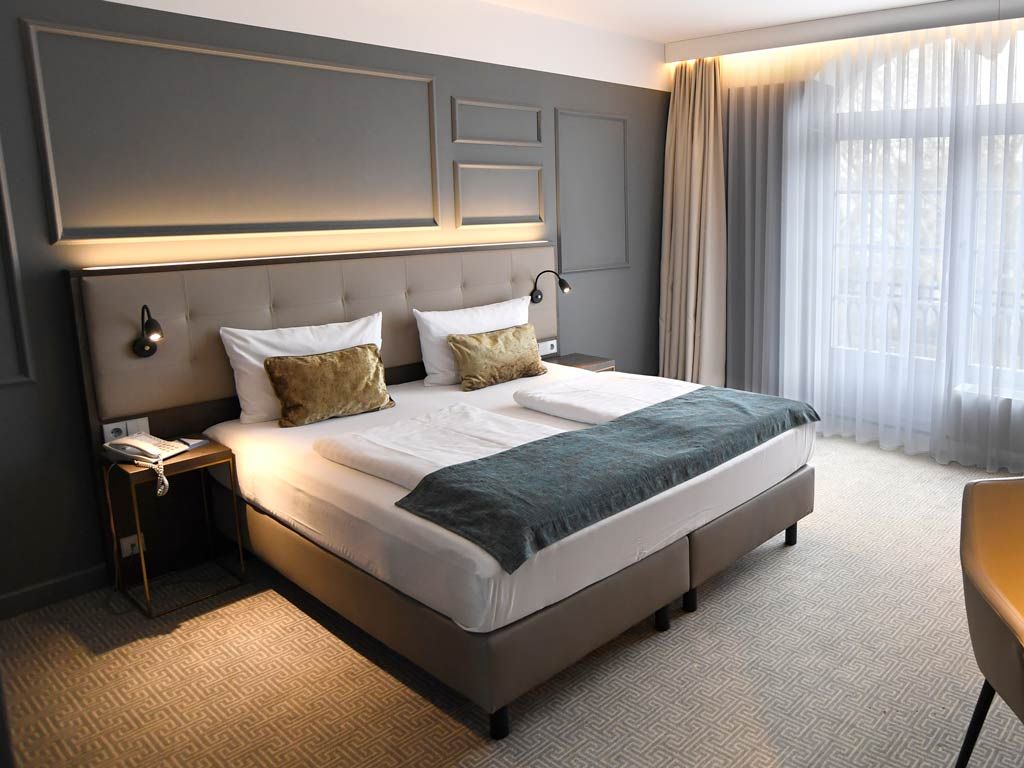 Parkhotel Kurhaus - Bad Kreuznach - Bedroom