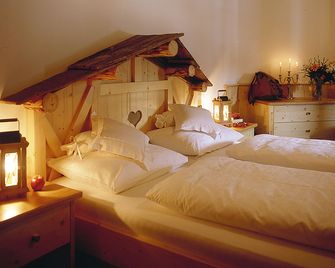 Alpenhotel Plaza - Santa Cristina Valgardena - Bedroom