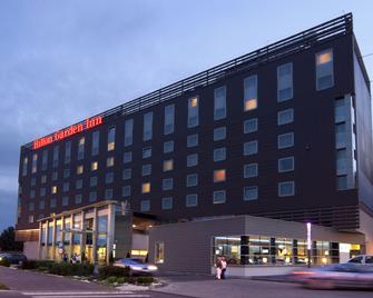 Hilton Garden Inn Krakow - Cracóvia - Edifício