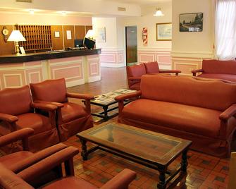 Hotel Lihuel Calel - Santa Rosa - Lobby