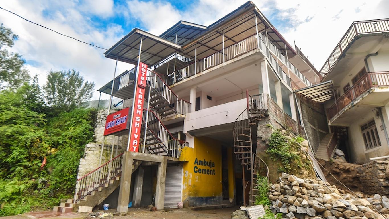 OYO 15935 Hotel Laksh Shivay