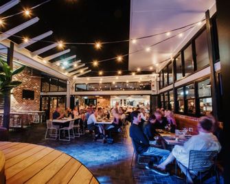 The Court House Hotel - Tamworth - Restaurante