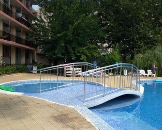 Jupiter - Nesebar - Pool