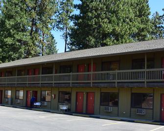 Stewart Lodge - Cle Elum - Budynek