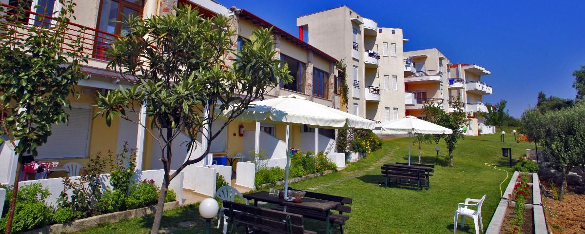 Adonis - Kallithea - Зручності
