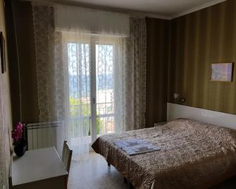 Hotel Pineta - Laigueglia - Camera da letto