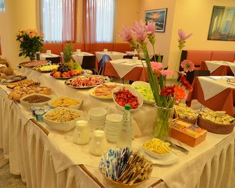 Hotel Cristallo - Lignano Sabbiadoro - Bufet