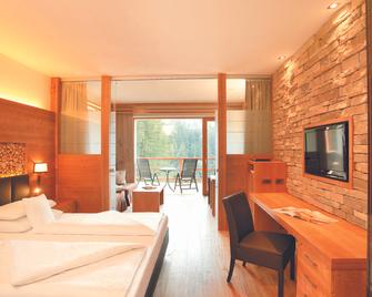 Hotel Albion Mountain Spa Resort Dolomites - Ortisei - Bedroom