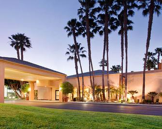 Courtyard by Marriott Los Angeles Torrance/South Bay - Torrance - Building