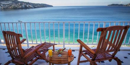 Hotel Elcano from $53. Acapulco Hotel Deals & Reviews - KAYAK