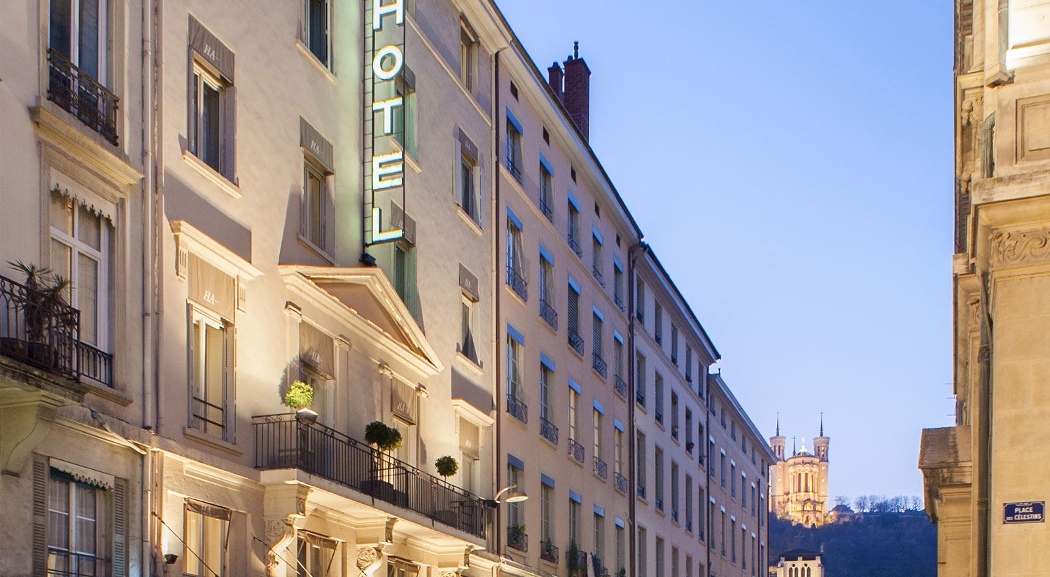 Hôtel des Artistes - Lyon - Bina