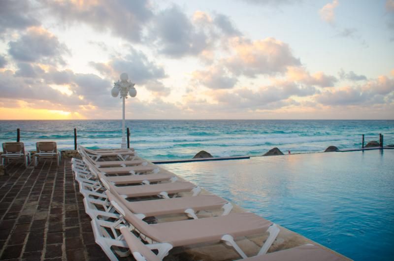 Bsea Cancun Plaza Hotel - קנקון - בריכה