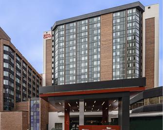 Hilton Garden Inn Ottawa Downtown - Ottawa - Building