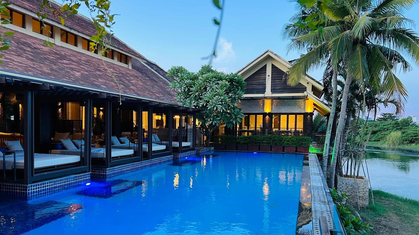 THE BLOSSOM RESORT ISLAND