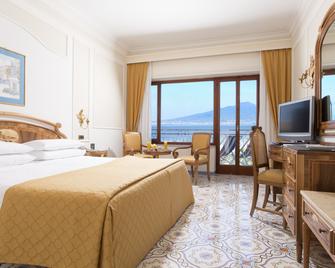Grand Hotel de la Ville - Sorrento - Phòng ngủ