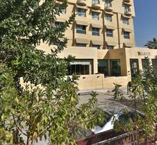 Alqasr Metropole Hotel