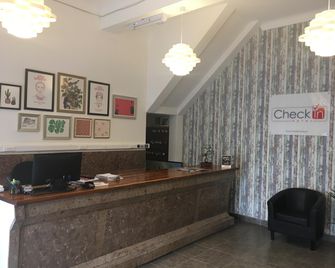 Check In Hotel - Antofagasta - Lễ tân